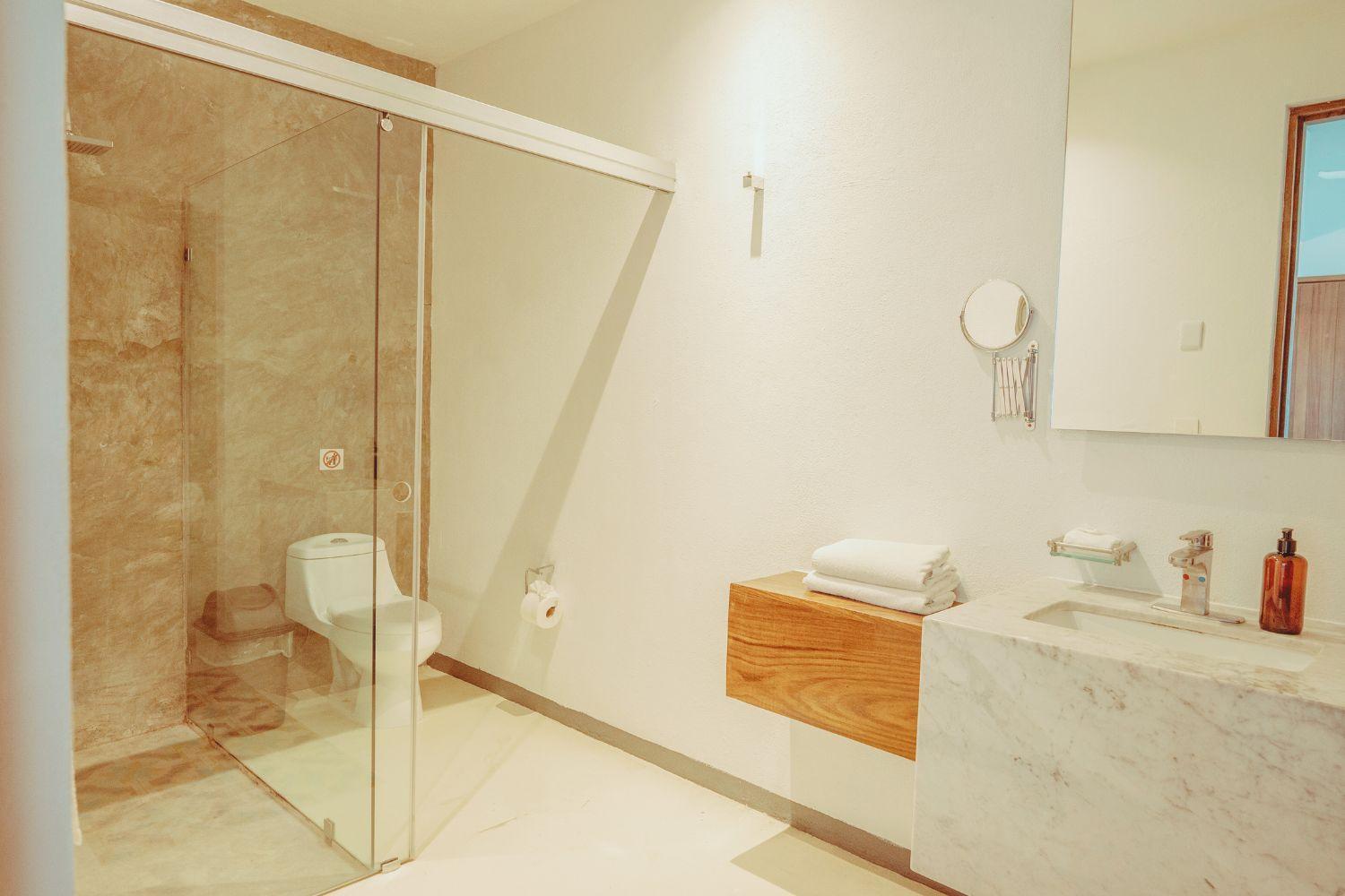 Casa Pepe Hotel Sayulita Ngoại thất bức ảnh A bathroom with a shower enclosure