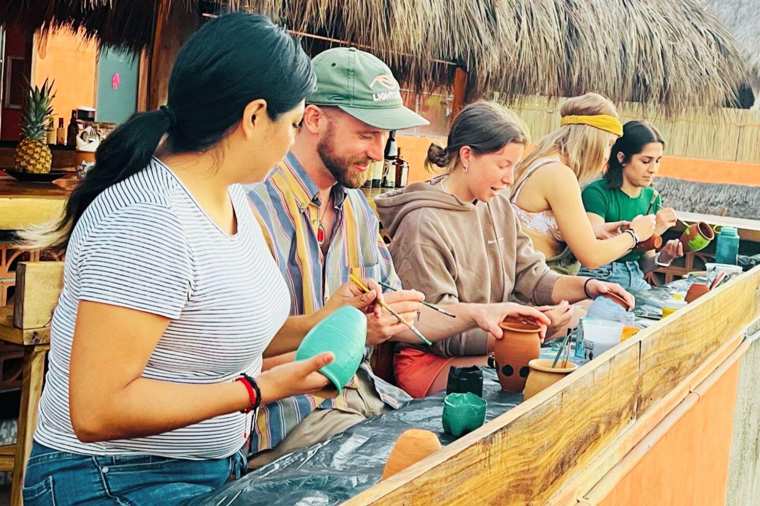 Casa Pepe Hotel Sayulita Ngoại thất bức ảnh Students working on a dig at the University of San Marcos